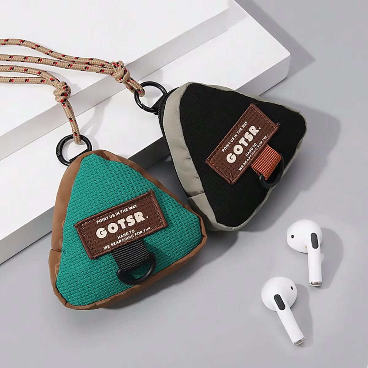 Travel Accessories Jewelry - Sac de rangement triangulaire portable avec