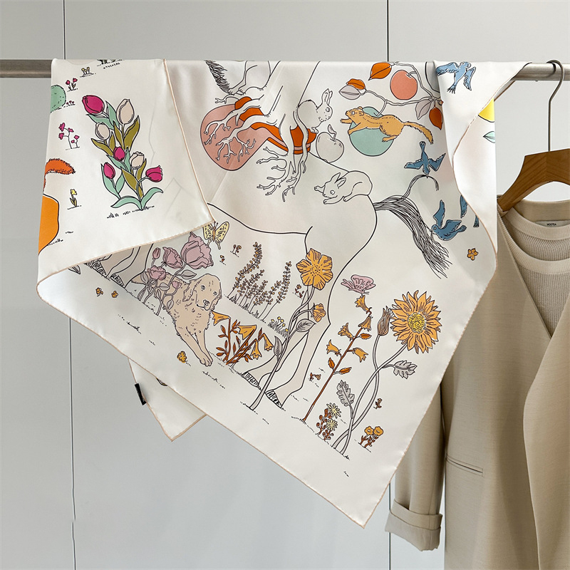 Foulard en soie imprimé double - Travel Accessories Aesthetic avis et prix